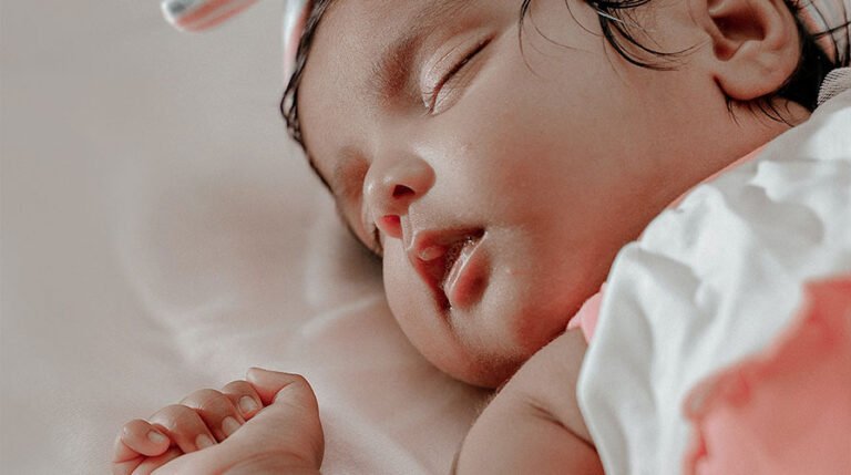 Bebê dormindo